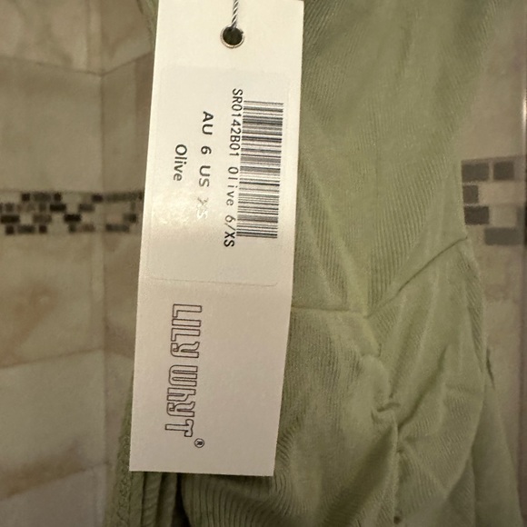 New with tags - from Selfie Leslie by Lily Whyt xs - Picture 2 of 3